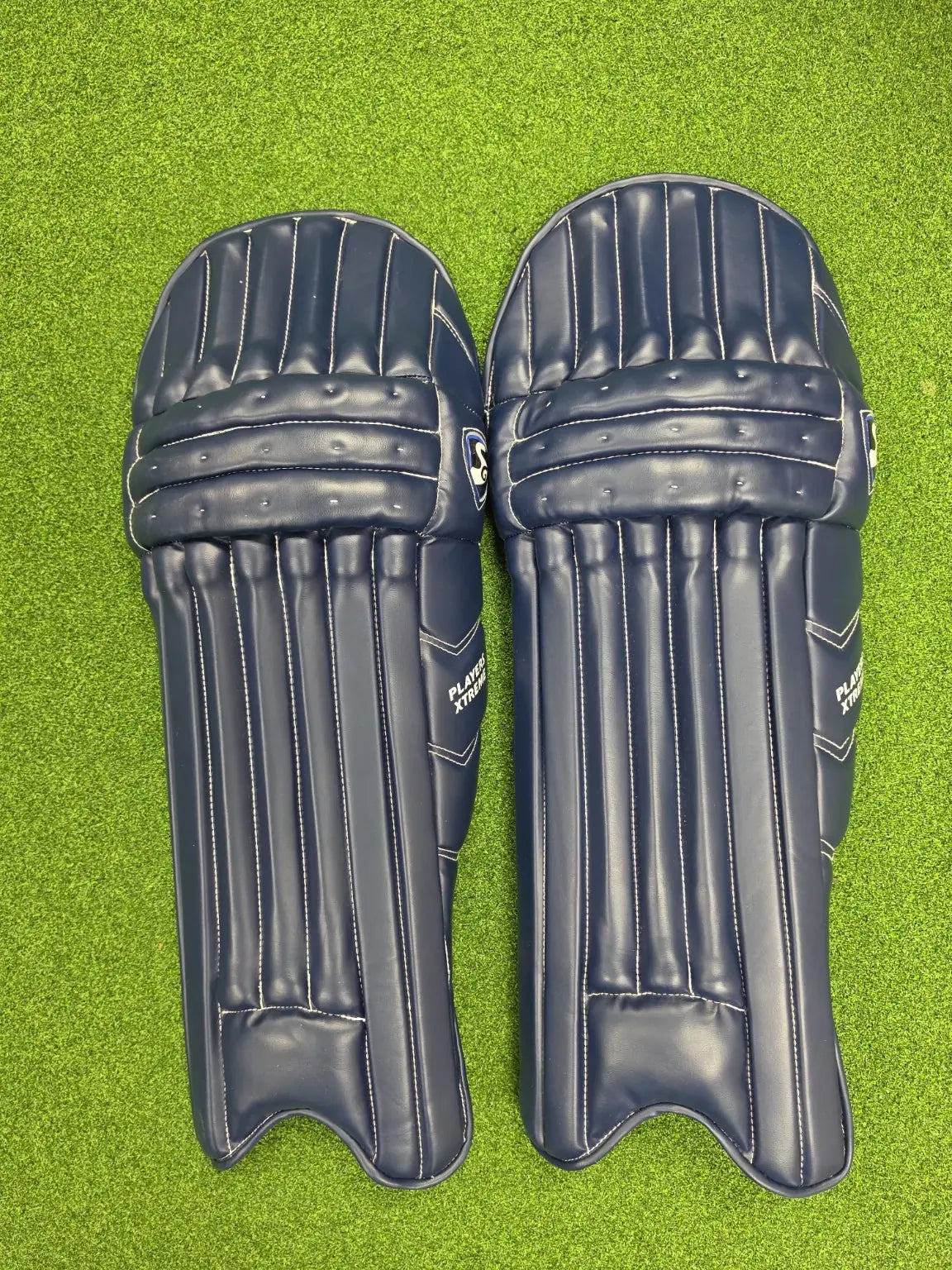 SG Players Xtreme Batting Pads- Adult - Navay Blue - Right hand