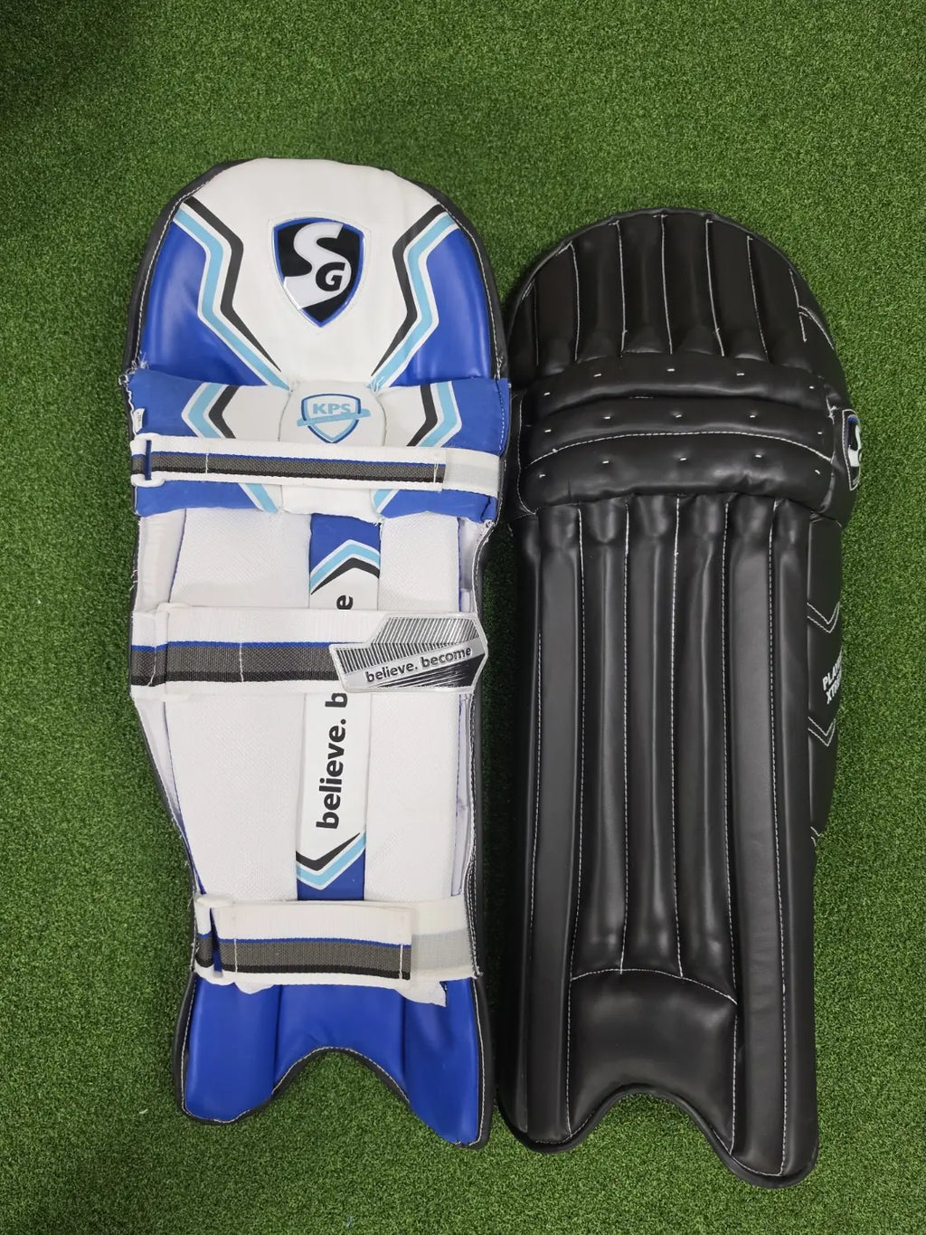 SG Players Xtreme Batting Pads- Adult - Black - Right hand