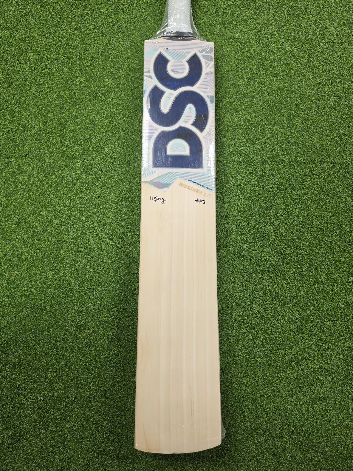 DSC Nissanka 4 0 English Willow Cricket Bat - Short Handle (SH) - Front View